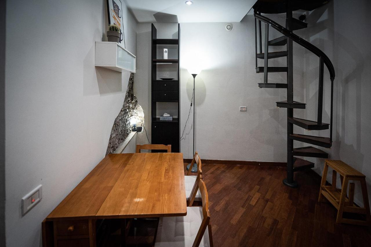 Appartamento Incantevole Nel Cuore Di Roma, Monti Экстерьер фото